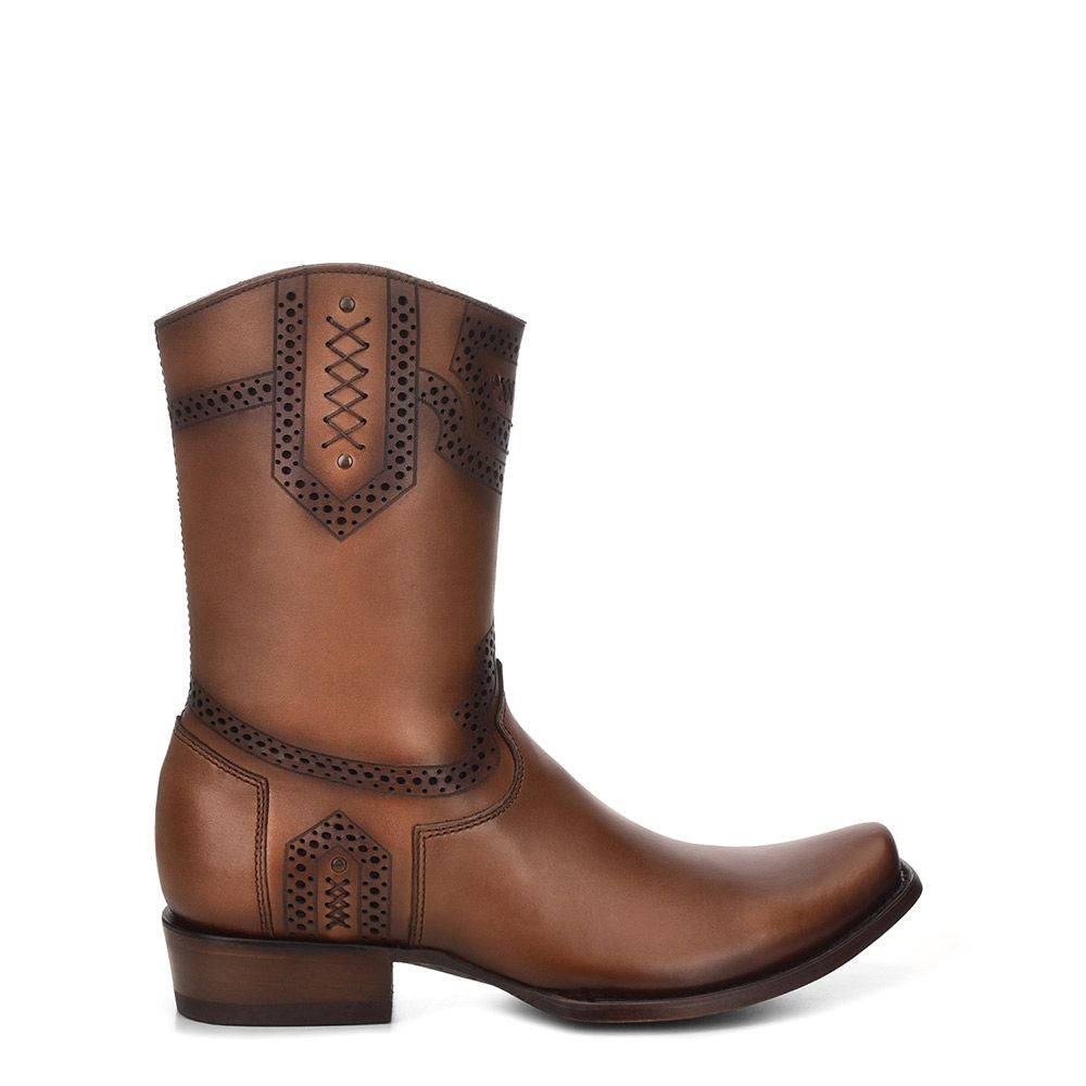 1J1ISL - Cuadra taupe fashion cowboy leather perforated ankle boots for men-Kuet.us