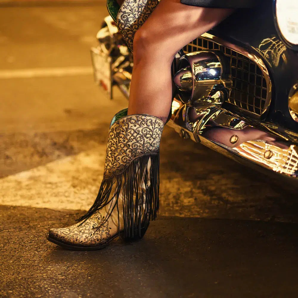 C3877 - M Corral black and white western cowgirl leather fringe boots for women-Kuet.us
