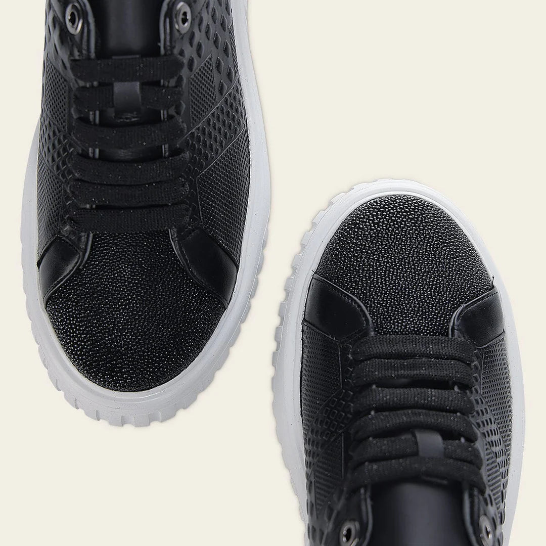 02LMTTS - Cuadra Black Stingray Sneakers for Women