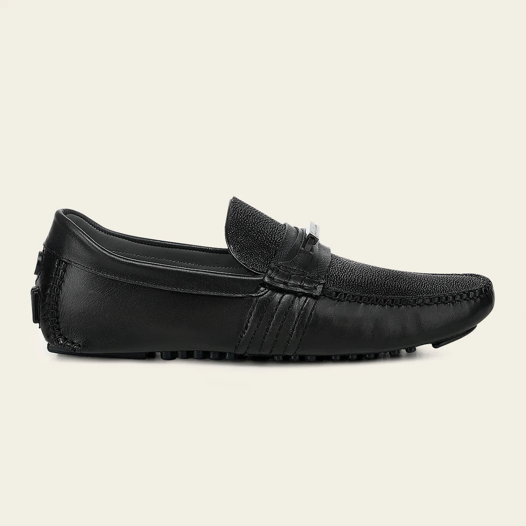61VMTBA - Cuadra black casual fashion stingray leather bit driving moccasins for men