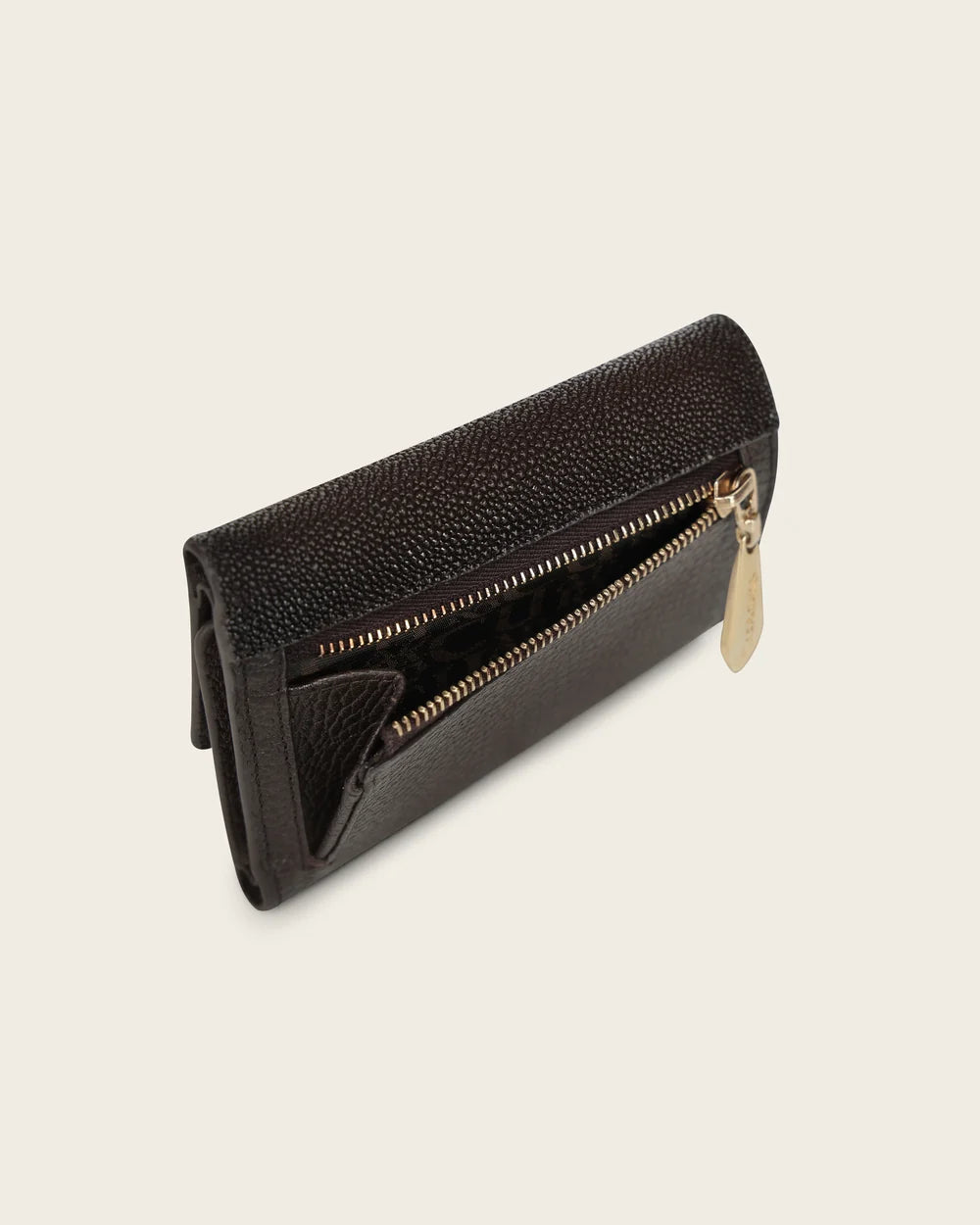 BD197MA - Cuadra Brown Fashion Tri-fold Stingray Leather Wallet for Women