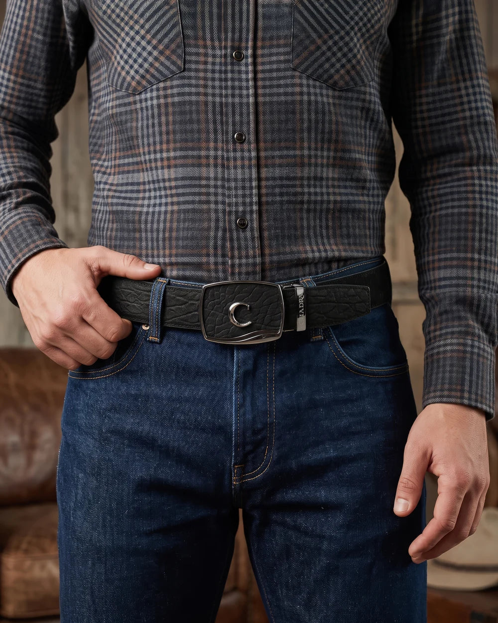CV520TC - Cuadra Black Bull Neck Leather Ratchet Belt for Men