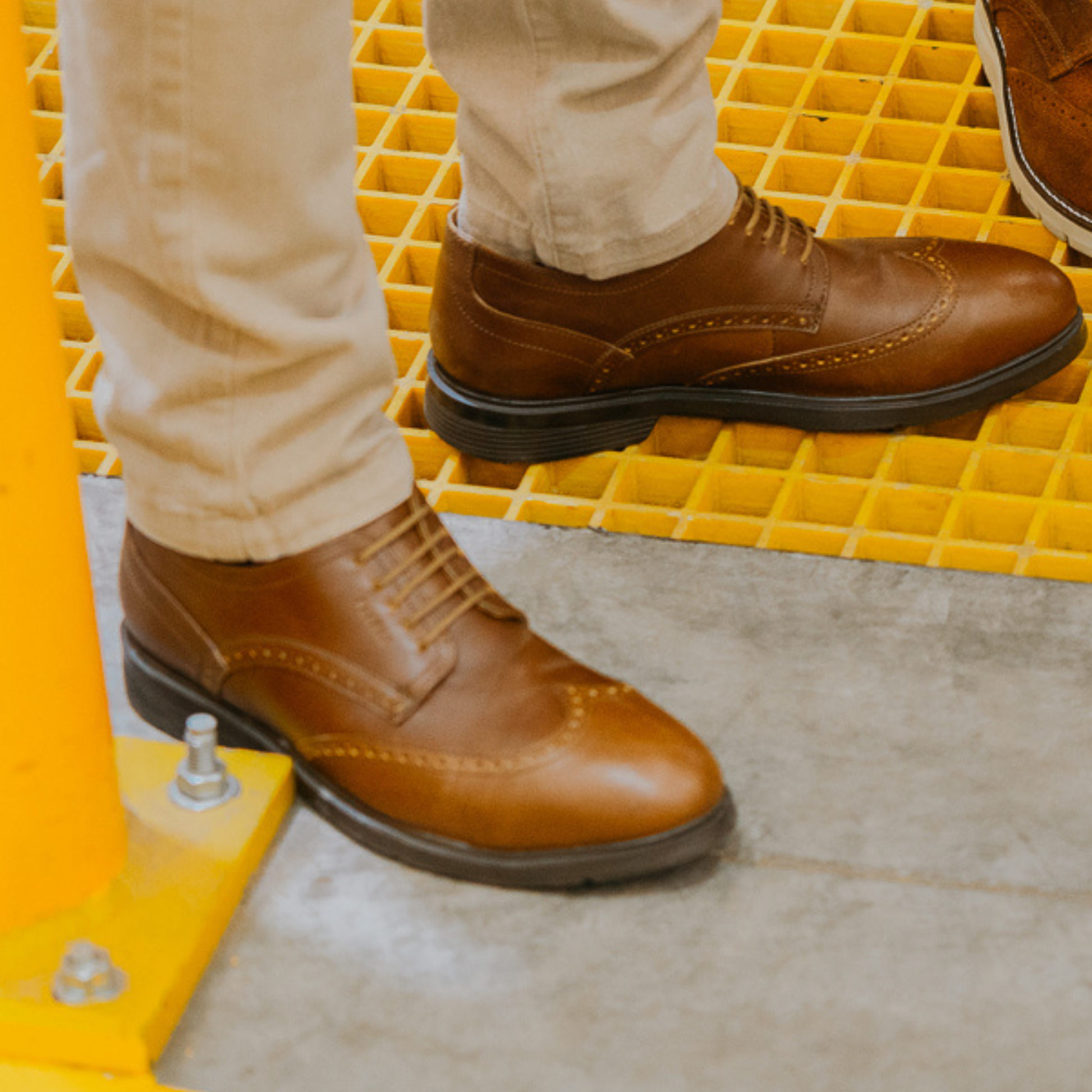 EXECUTIVE STEEL TOE SHOE CAPTAIN AMBER