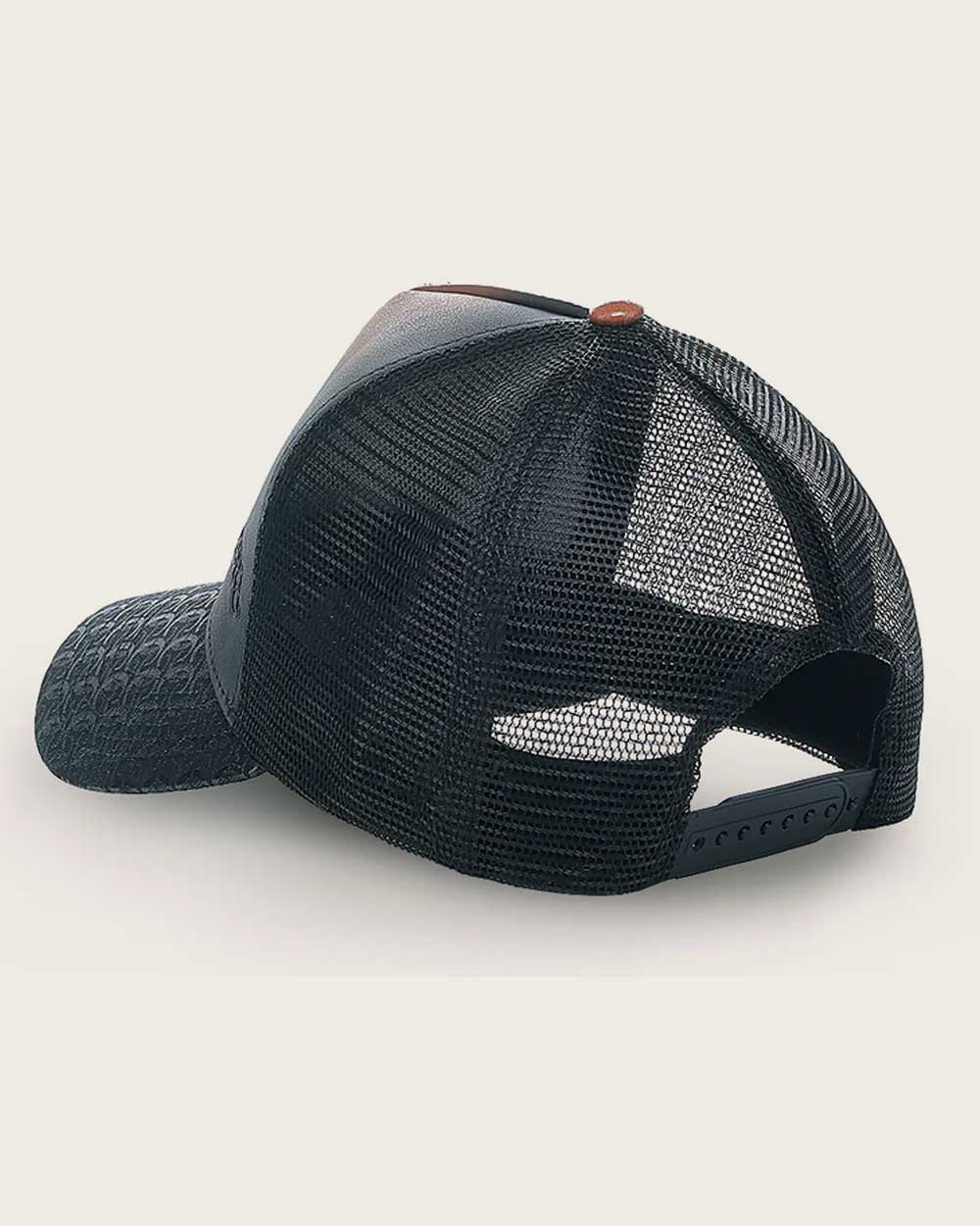 GOC04AL - Cuadra Black Hat