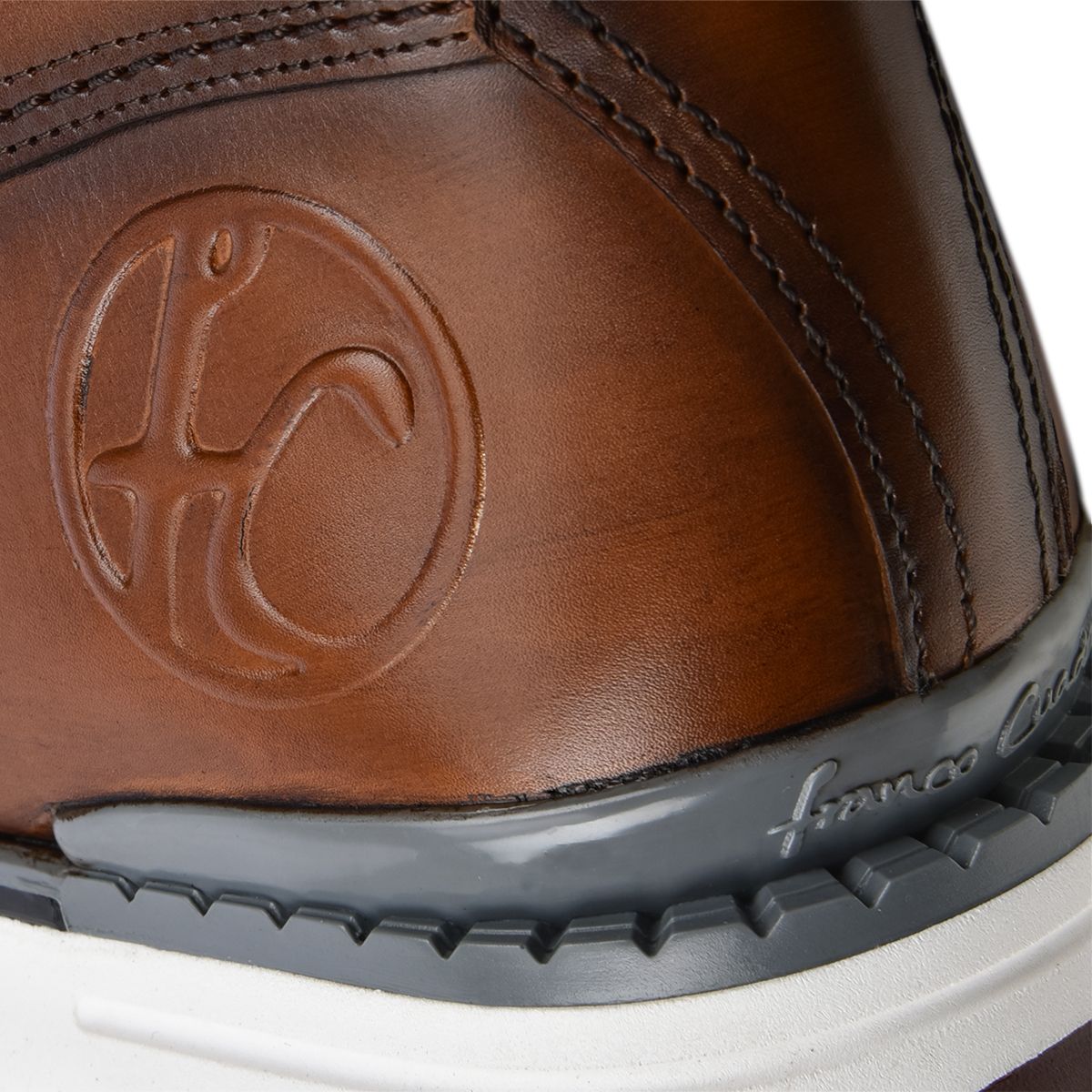 N44TETV - Cuadra almond casual fashion cowhide leather moc toe for men.-Kuet.us